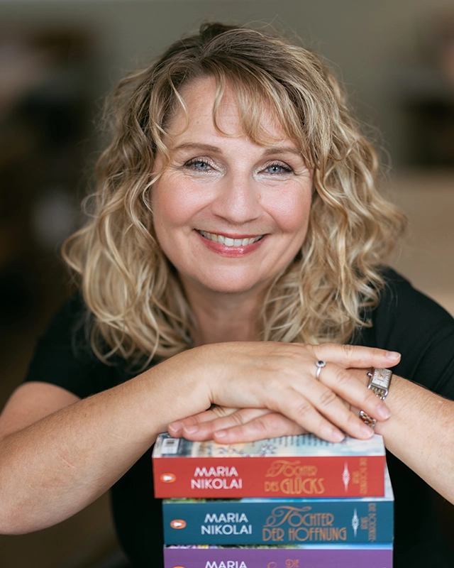 Maria Nikolai Team